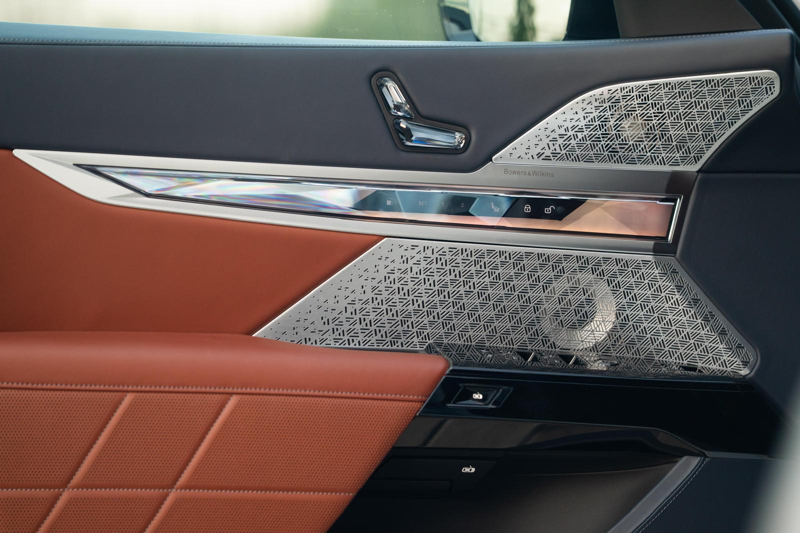 Interior Gran Lusso / X-Drive / 571 CP